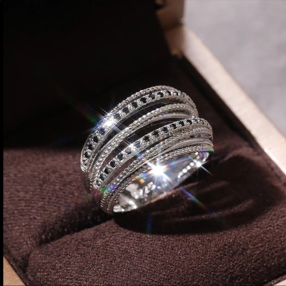 New Women’s 925 Silver Stackable Sapphire Ring - Picture 4 of 5